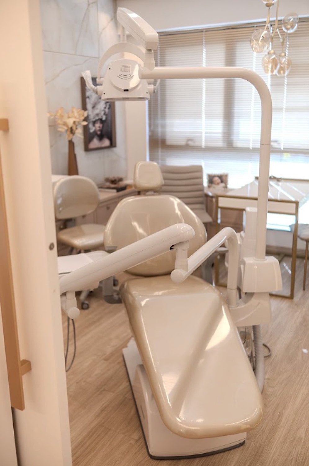 Cadeira odontológica em um dos consultórios